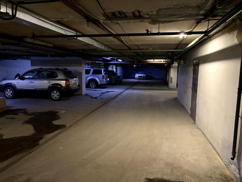 паркоместо по адресу Сечевых Стрельцов ул. (Артема), 52а