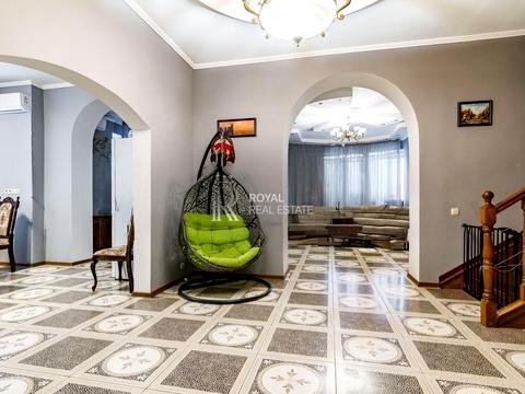 будинок за адресою Тодося Осьмачки вул. (Горького), 32