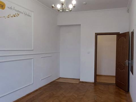 комерційна за адресою Площа Петефі, 27