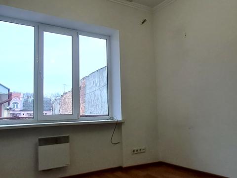 комерційна за адресою Площа Петефі, 27