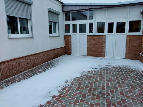 будинок за адресою Вишнева, 10