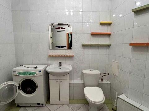 квартира за адресою Науки просп., 54-Б