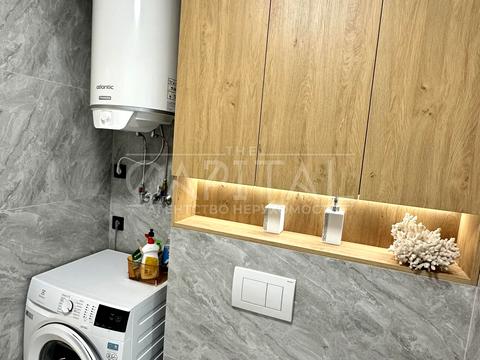 квартира за адресою Михайла Максимовича вул. (Онуфрія Трутенка), 32-Б