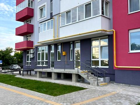 коммерческая по адресу Романа Шухевича ул., 5