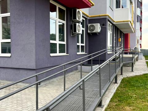 коммерческая по адресу Романа Шухевича ул., 5