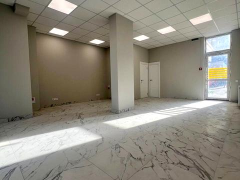 коммерческая по адресу Романа Шухевича ул., 5