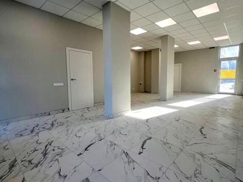 коммерческая по адресу Романа Шухевича ул., 5