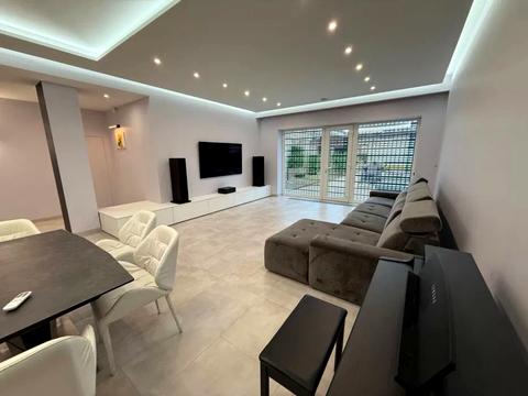 будинок за адресою с. Новоолександрівка, Новоолександрівка