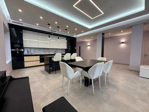 будинок за адресою с. Новоолександрівка, Новоолександрівка