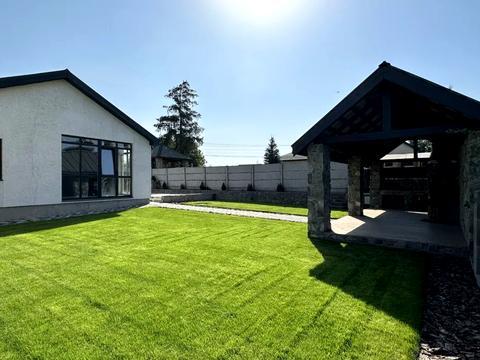 будинок за адресою с. Новоолександрівка, Новоалександровка