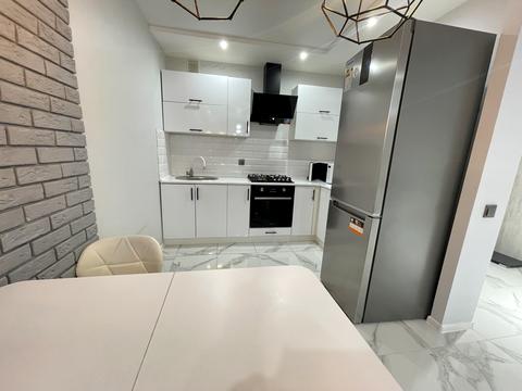 квартира за адресою Злуки просп., 7