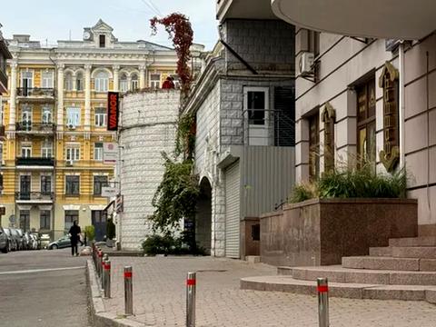 паркоместо по адресу Лютеранская ул., 10-А