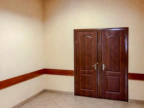 комерційна за адресою Січових Стрільців вул., 4