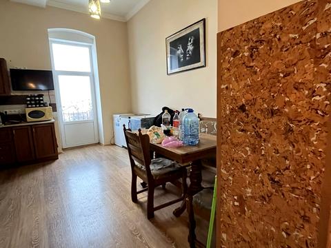 квартира за адресою Чернівці, Героїв Майдану вул. (Червоноармійська), 52