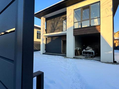 будинок за адресою Садова