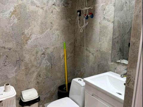 комерційна за адресою Чорноморська вул., 4-А