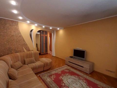 квартира за адресою Святошинська пл., 1