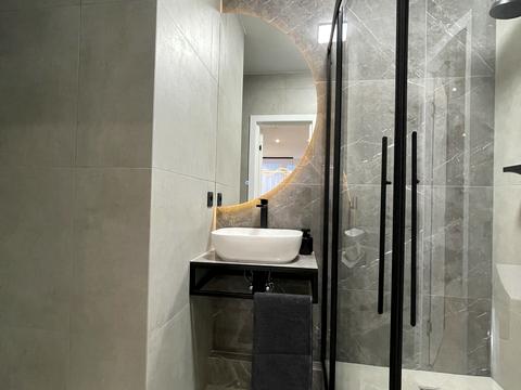 квартира за адресою Причальна вул., 12