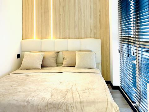 квартира за адресою Причальна вул., 12