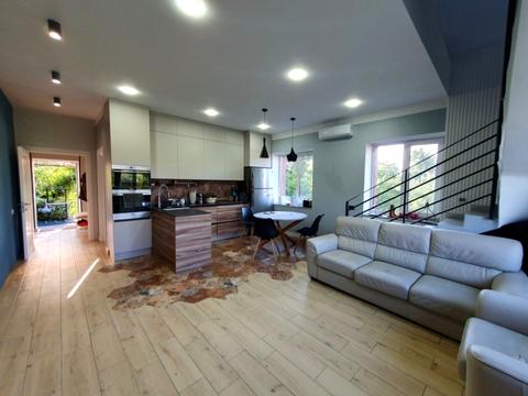 будинок за адресою Київ, Садовая 61