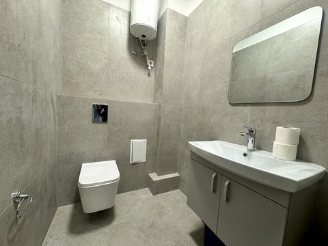 коммерческая по адресу Заречанская ул., 3/4