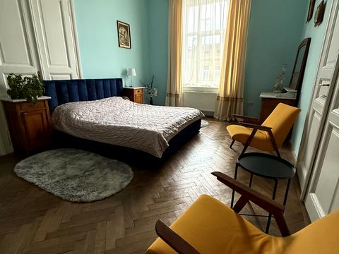 квартира за адресою Пекарська вул., 1ц