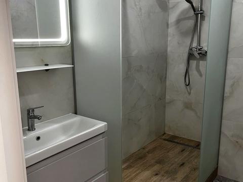 квартира за адресою Київ, Олеся Бердника вул., 1-В