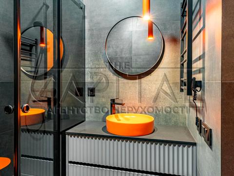 комерційна за адресою Андрія Верхогляда вул. (Михайла Драгомирова), 14-А