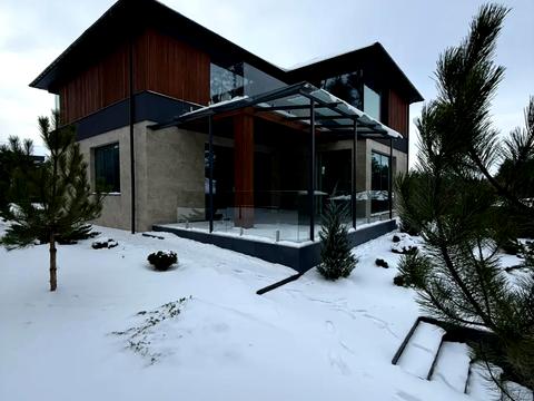 дом по адресу  ул.