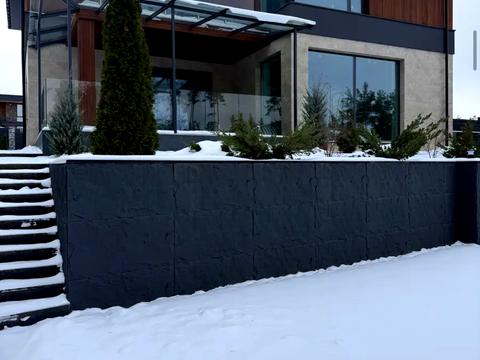 дом по адресу  ул.