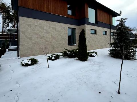 дом по адресу  ул.