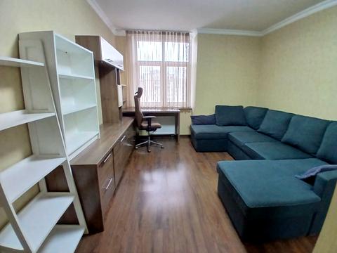 квартира за адресою Анни Ахматової вул., 22