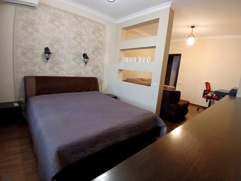 квартира за адресою Анни Ахматової вул., 22