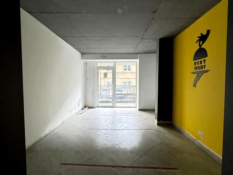 комерційна за адресою Львів, Героїв УПА вул., 73-В