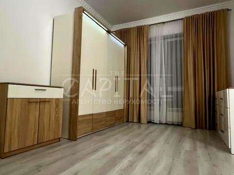 будинок за адресою с. Гатне, Барвінкова вул., 10