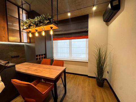 квартира за адресою Степана Бандери вул., (Будинок 4)