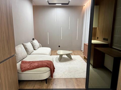 квартира по адресу Леси Украинки ул., 21