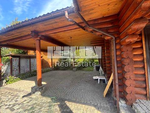 дом по адресу 42-га Садова ул.