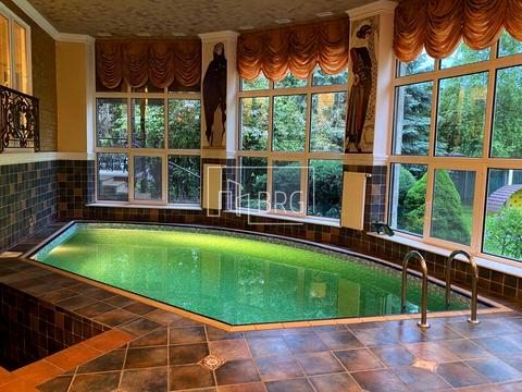 будинок за адресою смт. Козин, КГ Золотые ворота