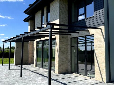 будинок за адресою Вишнева вул.