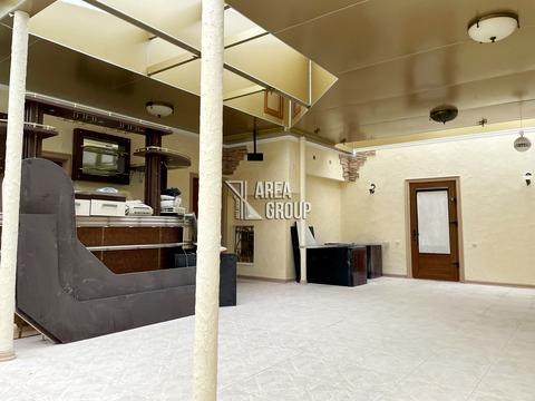 коммерческая по адресу Данила Галицького ул., 11