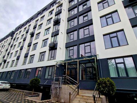 квартира за адресою Михайла Грушевського вул., 2