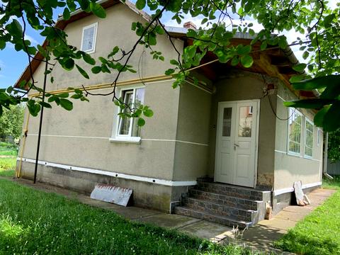 будинок за адресою Молодіжна вул.