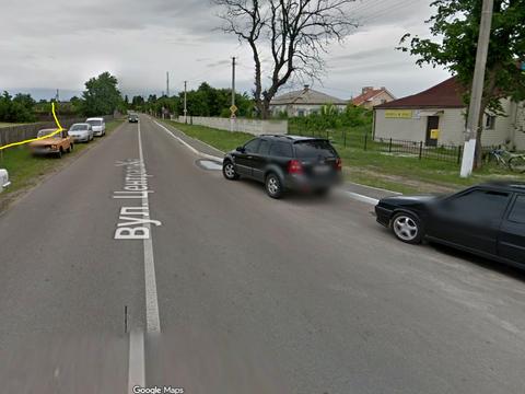 ділянка за адресою Центральна, 4