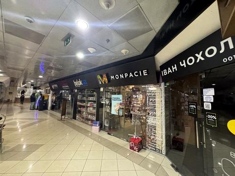 комерційна за адресою Київ, Велика Васильківська вул. (Червоноармійська), 72