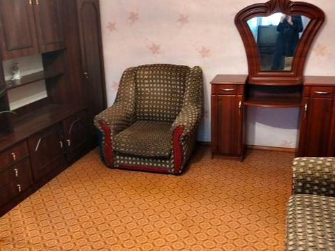 кімната за адресою Кам'янецька вул., 14