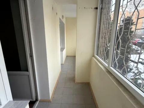 комерційна за адресою Володимира Івасюка просп. (Героїв Сталінграду), 6