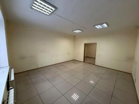 комерційна за адресою Володимира Івасюка просп. (Героїв Сталінграду), 6