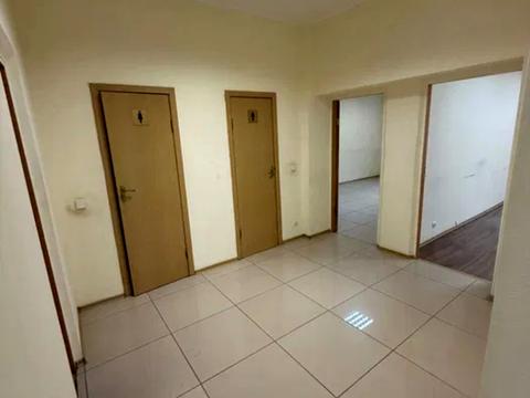 комерційна за адресою Володимира Івасюка просп. (Героїв Сталінграду), 6