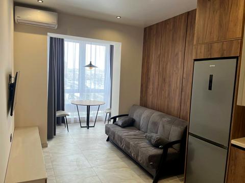 квартира за адресою Євгена Чикаленка вул. (Аржанова), 3